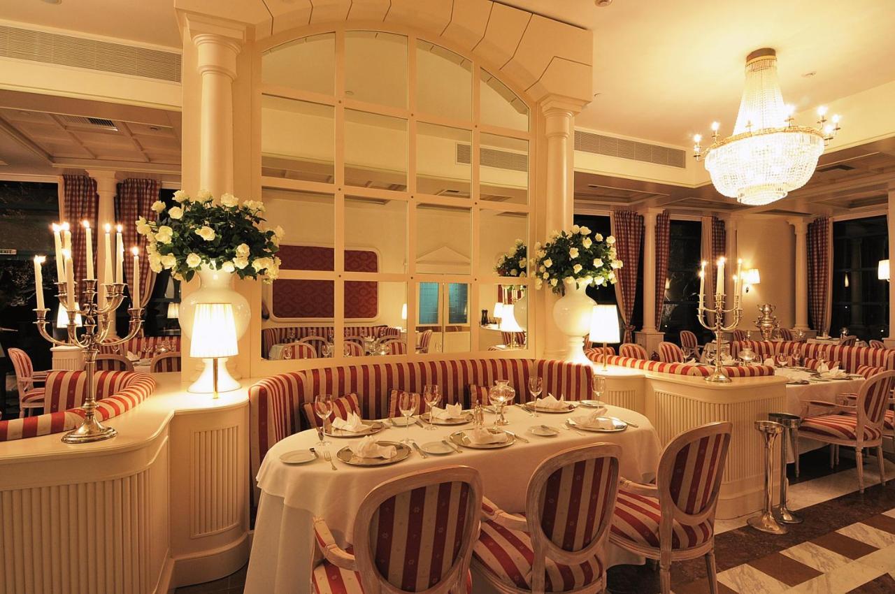 Club Hotel Casino Loutraki Exterior foto Restaurant